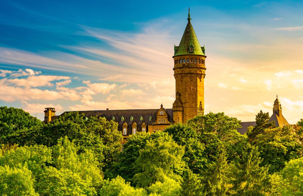 Generic business image for news articles